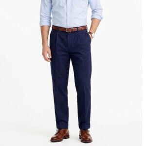 Daniel Cremieux/Loro Piana Navy Blue Wool Silk Single Pleat Cuffed Pants 40X29